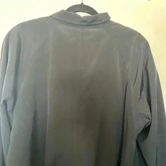 Black Jacket - Picture 9 of 10